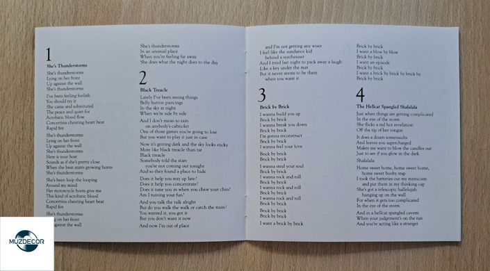 Arctic Monkeys &ndash; Suck It And See (2011) Audio CD