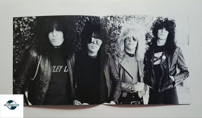 M&ouml;tley Cr&uuml;e &ndash; From The Beginning (2025) Audio CD