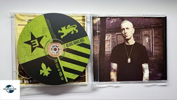Eminem &ndash; The Marshall Mathers LP2 (2013) 2 Audio CD (импорт, буклет)