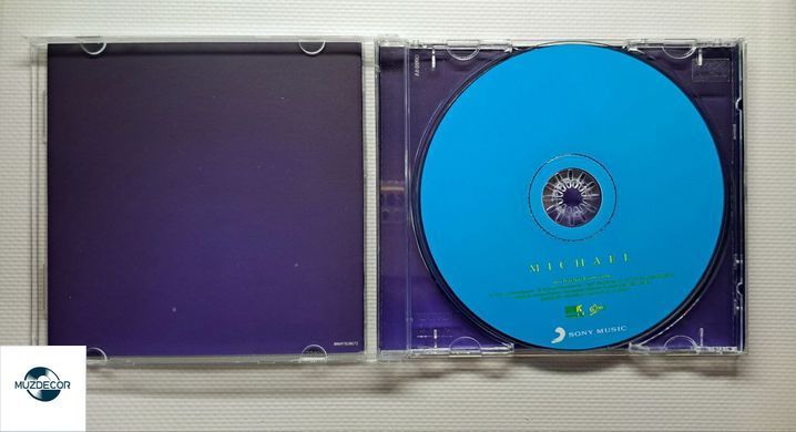 Michael Jackson &ndash; Michael  2010 Audio CD, (імпорт, буклет)