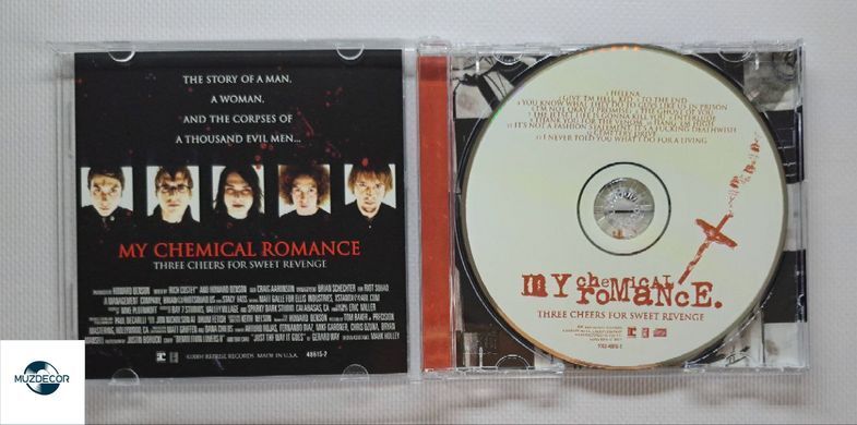 My Chemical Romance &ndash; Three Cheers for Sweet Revenge (2004) Audio CD (імпорт, буклет)