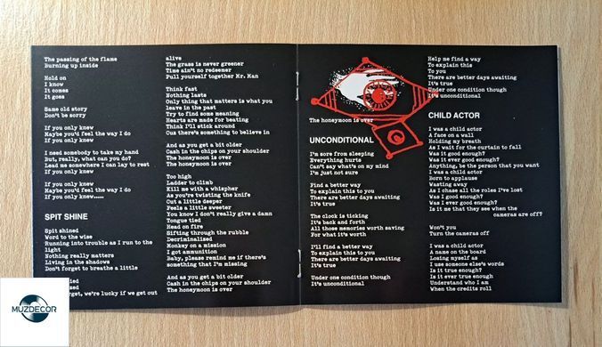 Foo Fighters &ndash; Your Favorite Toy (2026) Audio CD (імпорт, буклет)