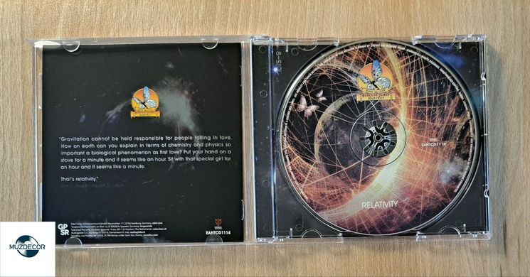 John Lees' Barclay James Harvest - Relativity (2025) Audio CD (імпорт, буклет)